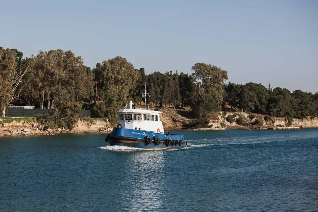 Celtic Voyager: Corinth Canal Crossing, West to East, photo 1
