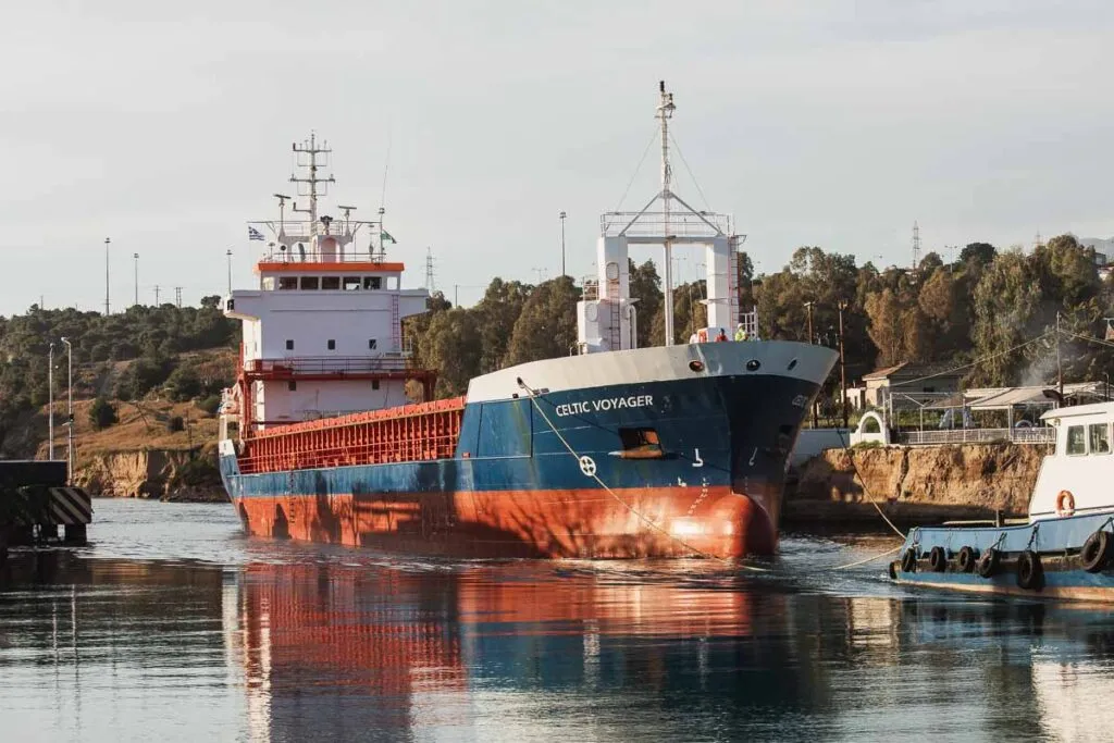 Celtic Voyager: Corinth Canal Crossing, West to East, photo 14