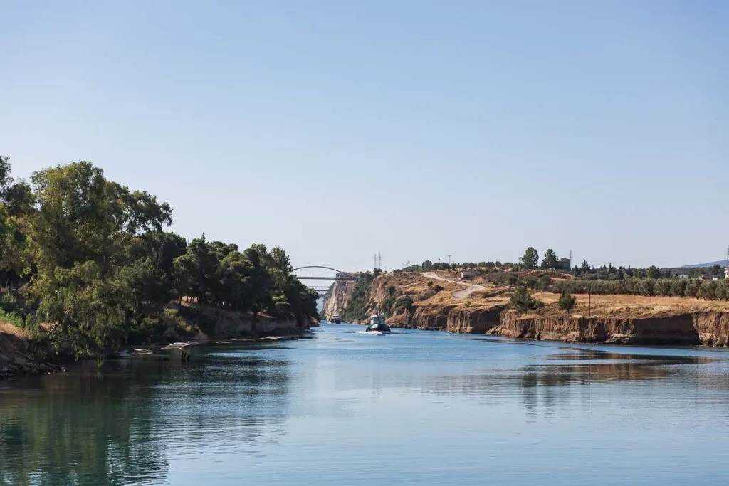 Johannes: Corinth Canal Crossing, West to East, photo 1