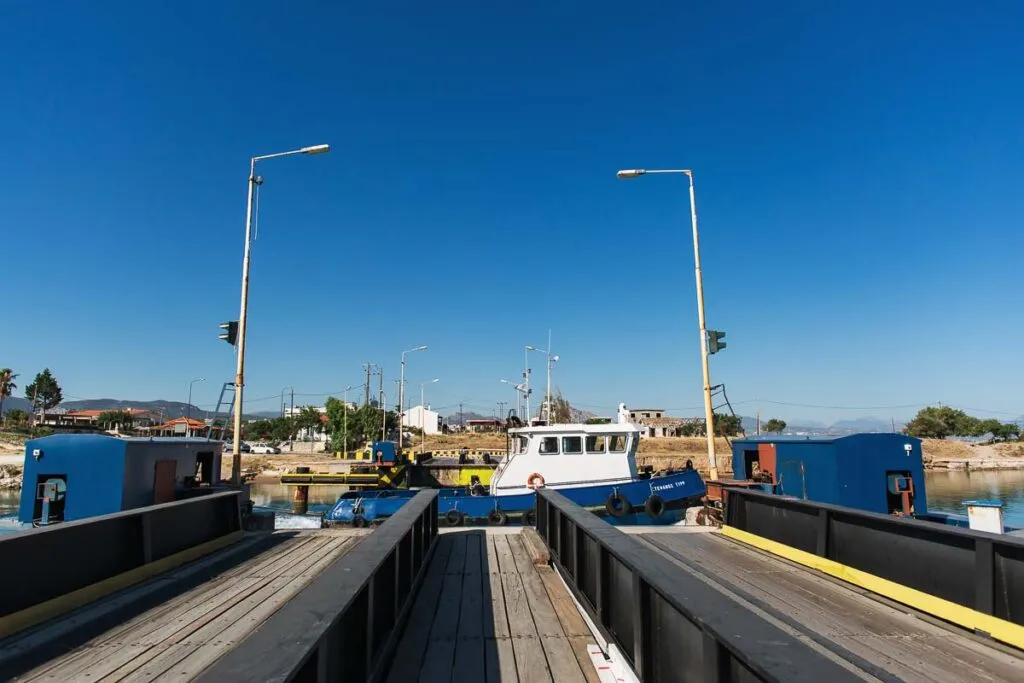 Johannes: Corinth Canal Crossing, West to East, photo 2