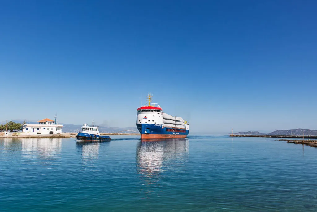 Johannes: Corinth Canal Crossing, West to East, photo 9