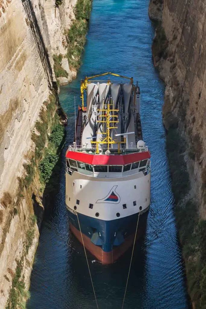 Johannes: Corinth Canal Crossing, West to East, photo 16