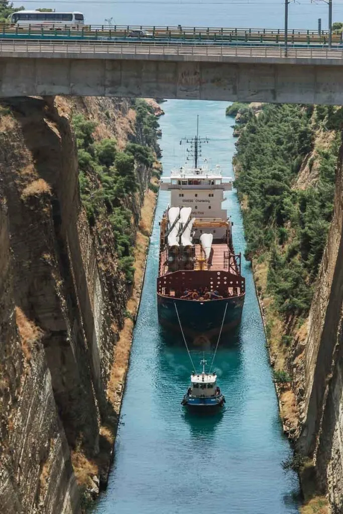 Mila [AG]: Corinth Canal Crossing, East to West, photo 10