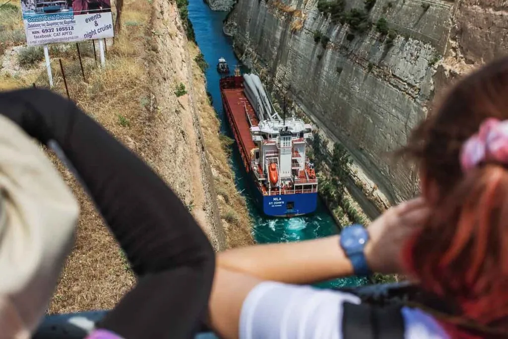 Mila [AG]: Corinth Canal Crossing, East to West, photo 14