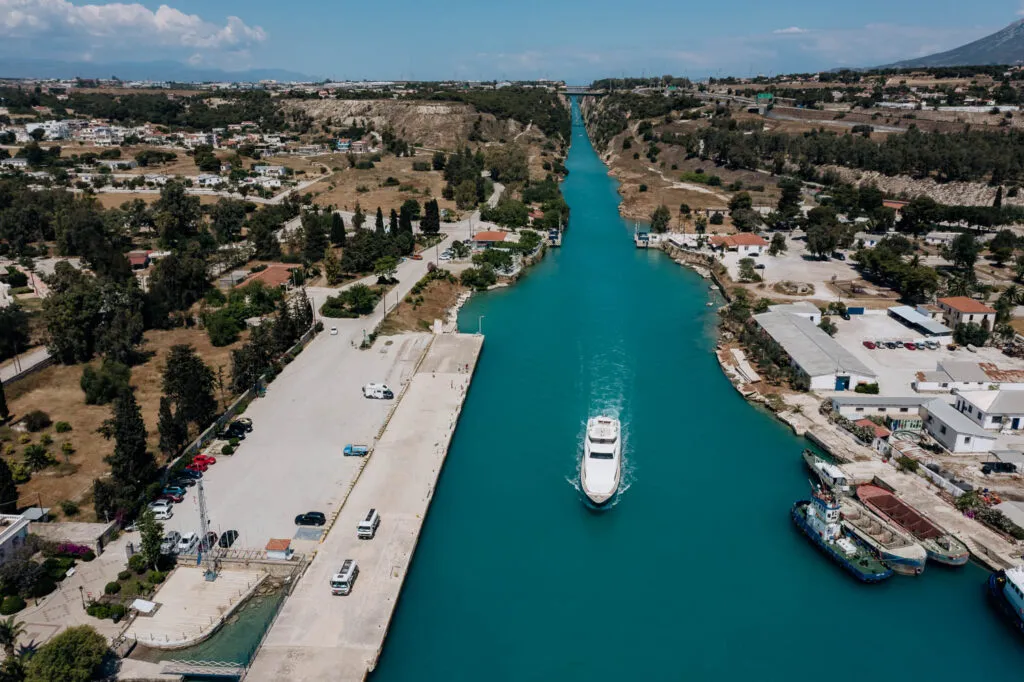 Nati Tre: Private yacht photo and video coverage during Corinth Canal crossing. Drone and by land footage from unique viewpoints., photo 13