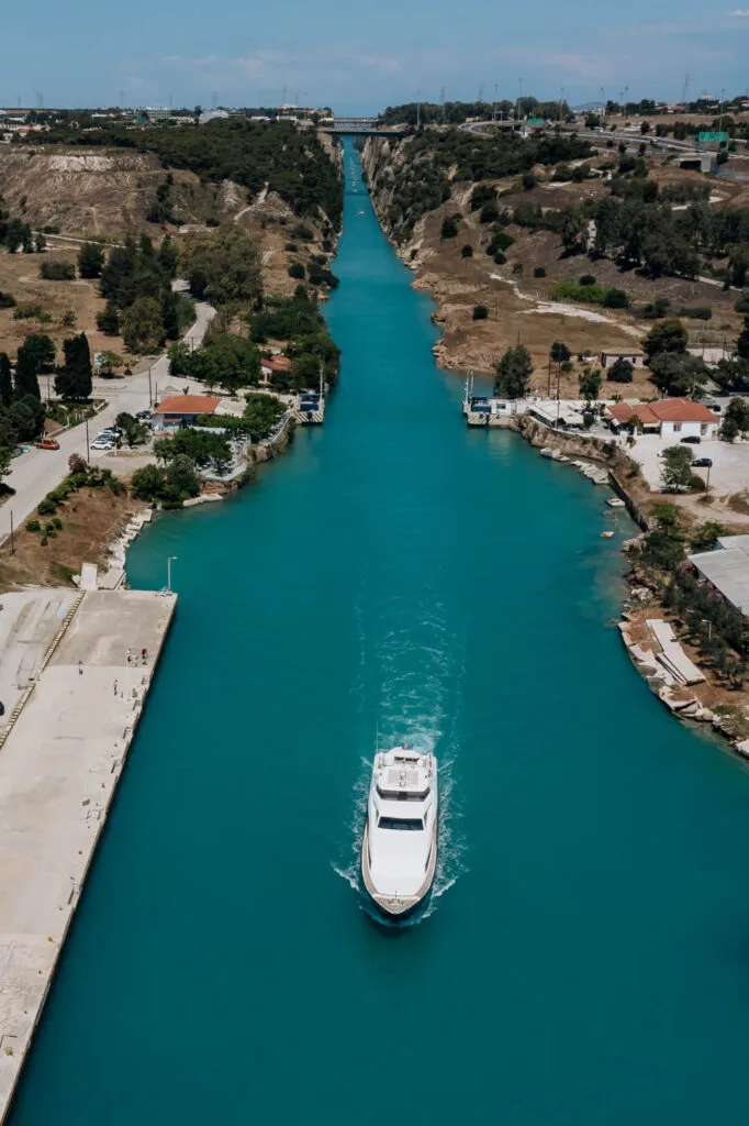 Nati Tre: Private yacht photo and video coverage during Corinth Canal crossing. Drone and by land footage from unique viewpoints., photo 14