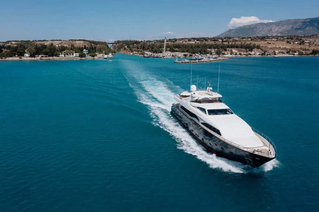 Nati Tre: Private yacht photo and video coverage during Corinth Canal crossing. Drone and by land footage from unique viewpoints., photo 16