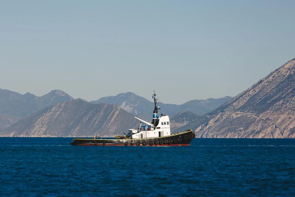 Tsavliris Tugs: Patras Port, photo 3