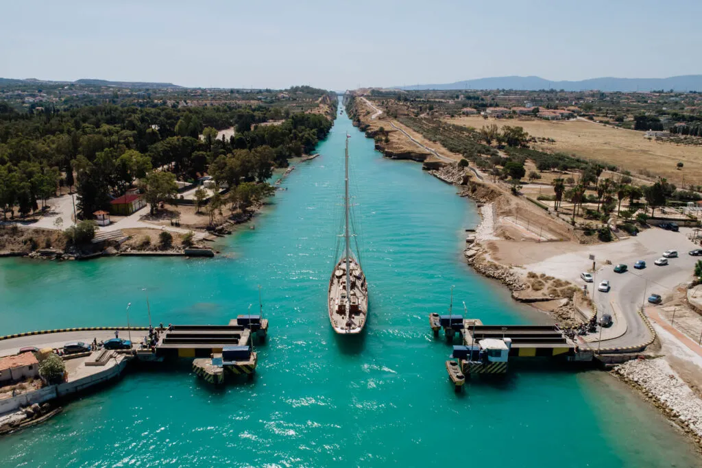Xarifa: Vintage Schooner Passing Corinth Canal, photo 5