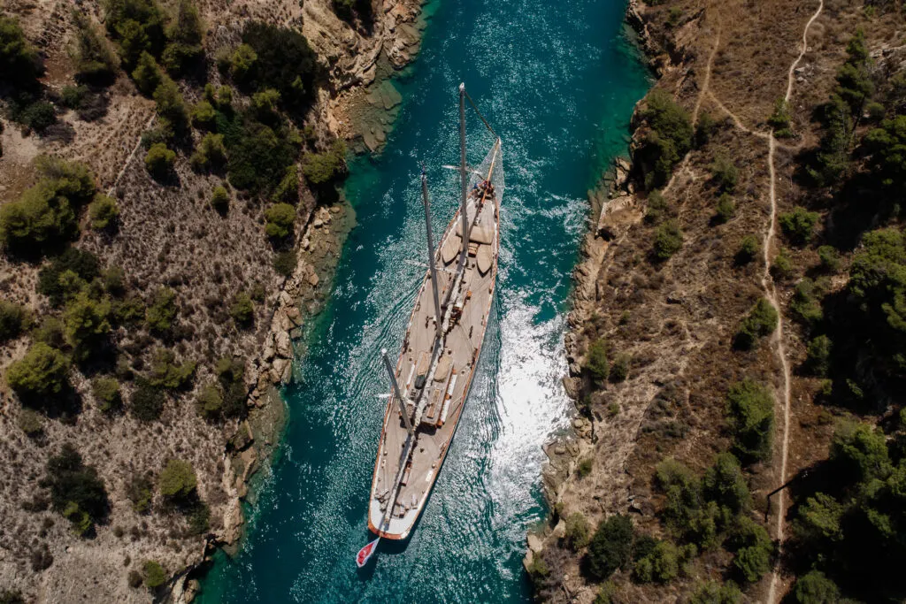 Xarifa: Vintage Schooner Passing Corinth Canal, photo 8